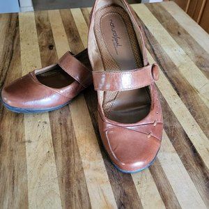 Naturalizer Brown Leather  Mary Jane Shoes with Wedge Heel – Size 9